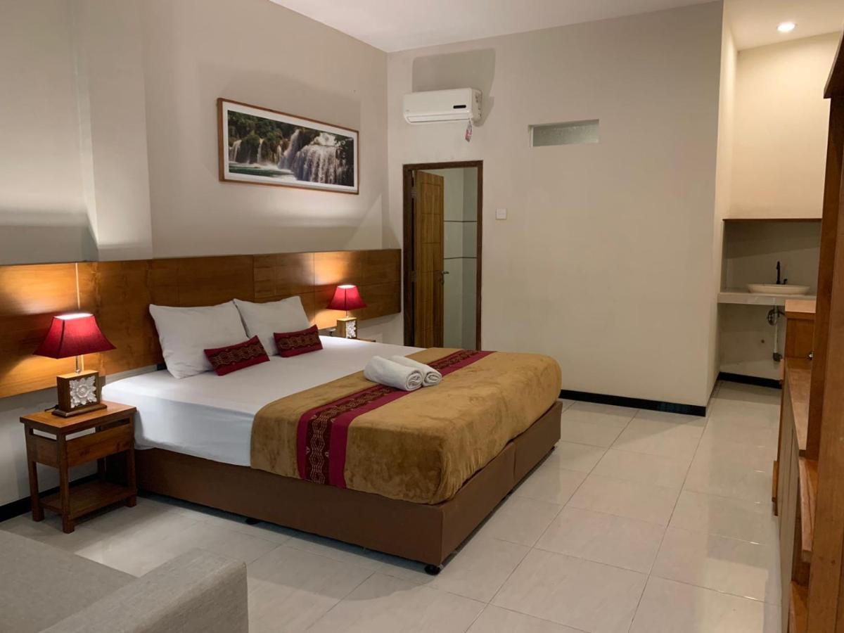 Kuta Suci Guesthouse 外观 照片
