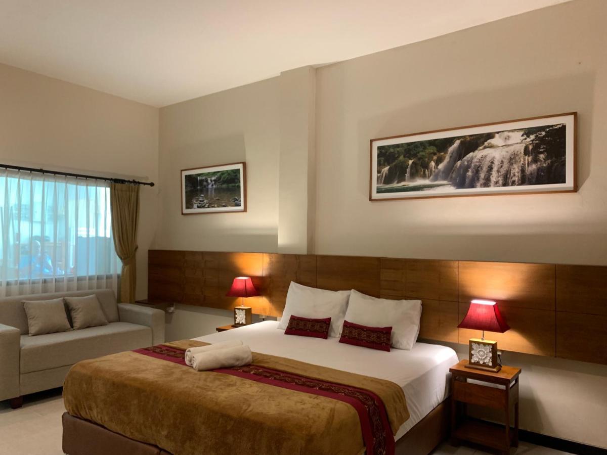 Kuta Suci Guesthouse 外观 照片