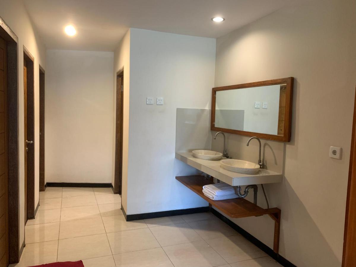 Kuta Suci Guesthouse 外观 照片