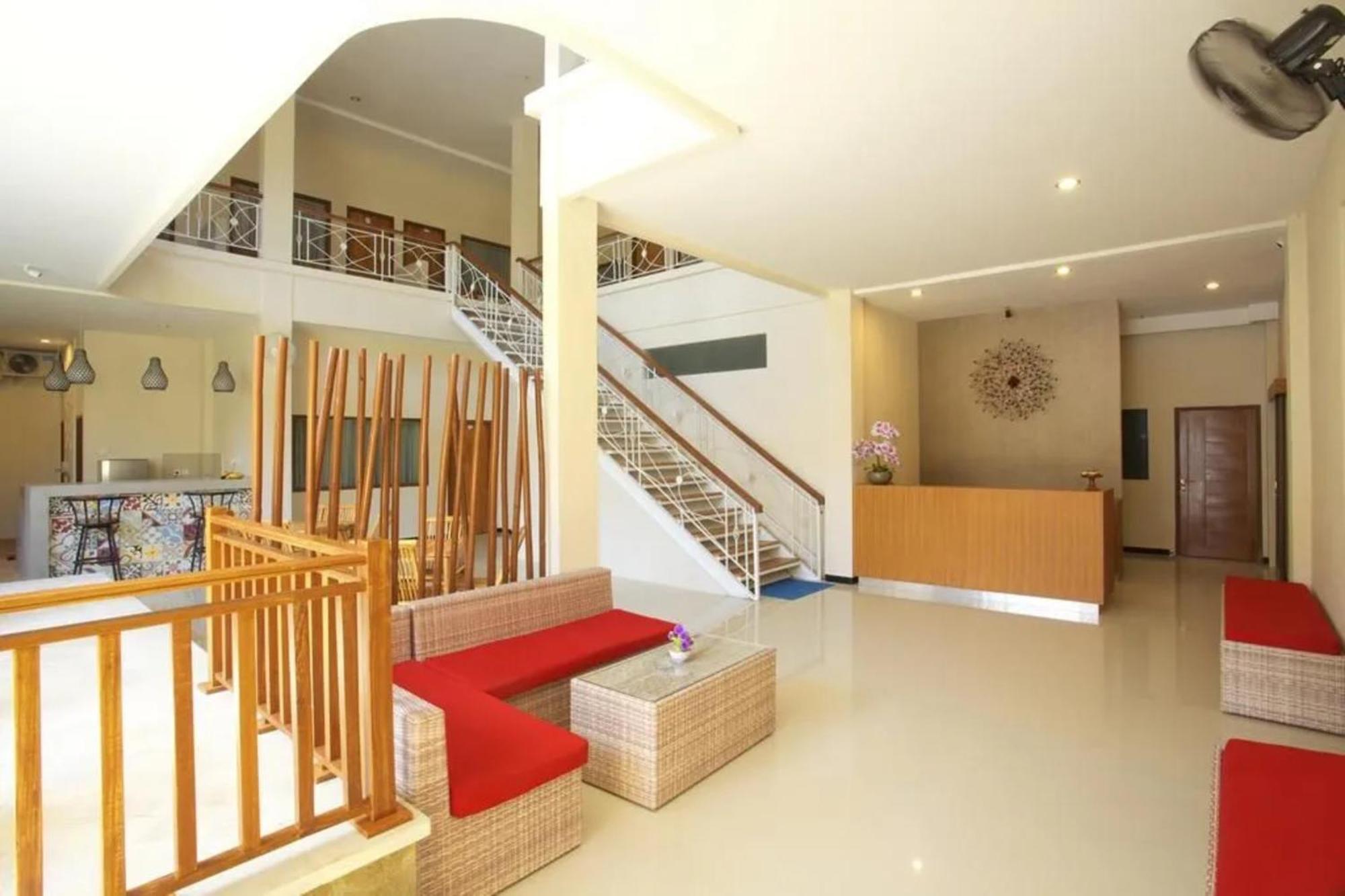 Kuta Suci Guesthouse 外观 照片