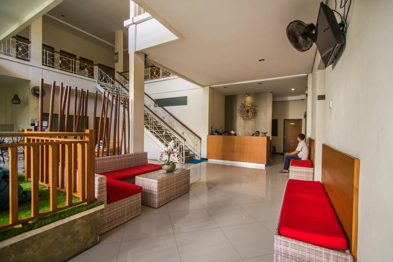 Kuta Suci Guesthouse 外观 照片